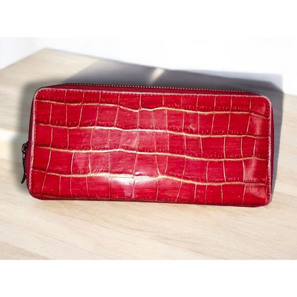 Saks Fifth Ave Red Crocodile Wallet - Picture 1 of 4